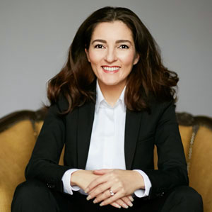 Dr. Chirine Etezadzadeh